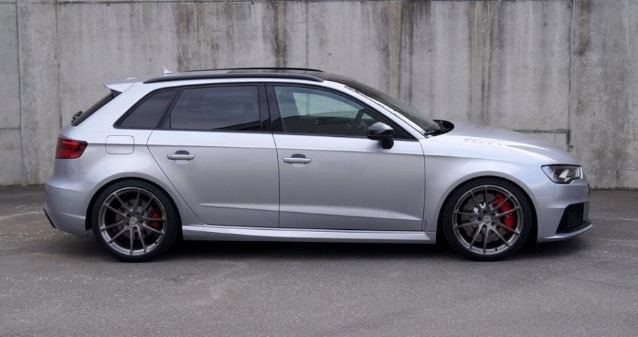  Audi RS3 Sportback on HRE Wheels (P104) 2016 года  (фото 10 из 16)